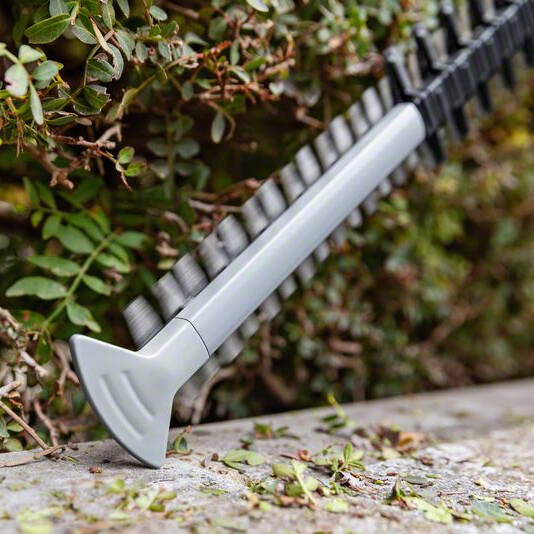 Nożyce do żywopłotu akumulatorowe Bosch GHE 18V-60 (06008C9000)