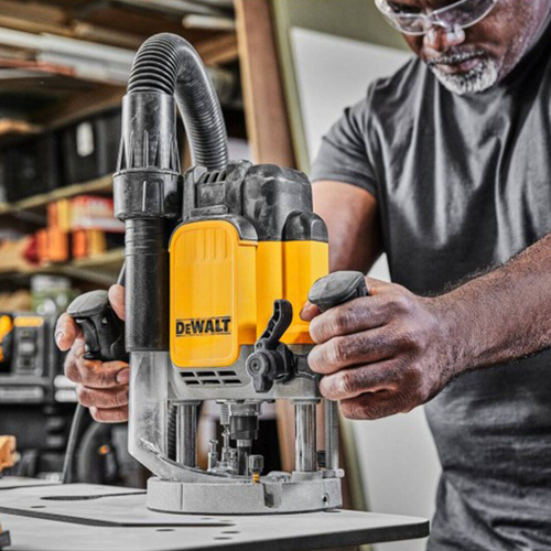 Frezarka górnowrzecionowa DeWALT DWE625KT