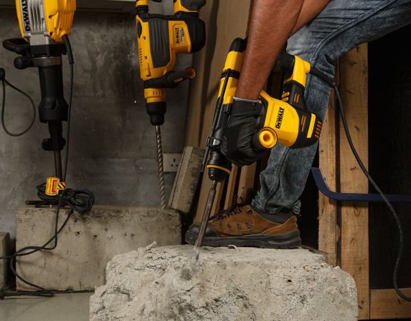 Młotowiertarka Dewalt D25333K