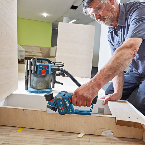 Strug Bosch GHO 12V-20