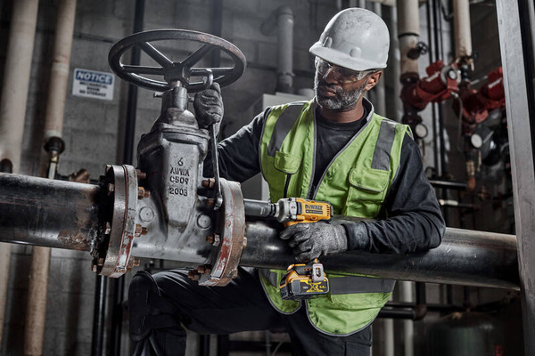 Klucz udarowy Dewalt DCF891P2T