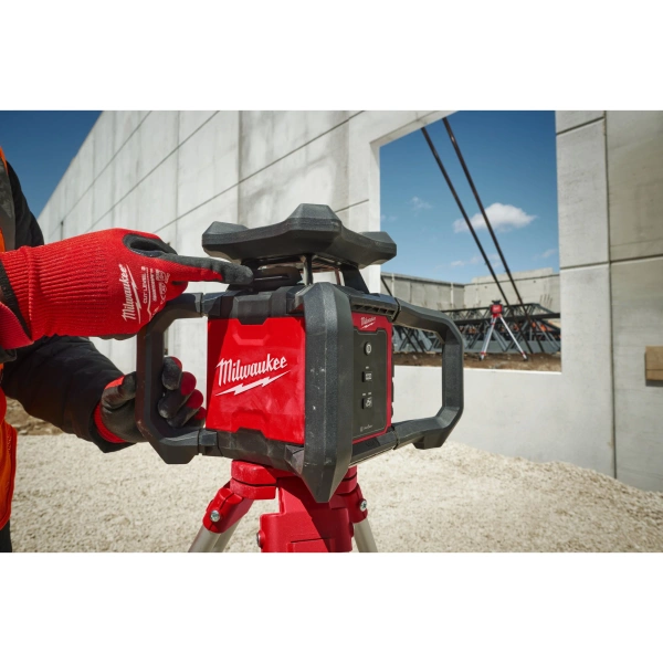 Niwelator laserowy Milwaukee M18 RLOH600-201C