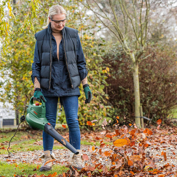 Odkurzacz do liści Bosch UniversalGardenTidy 2300