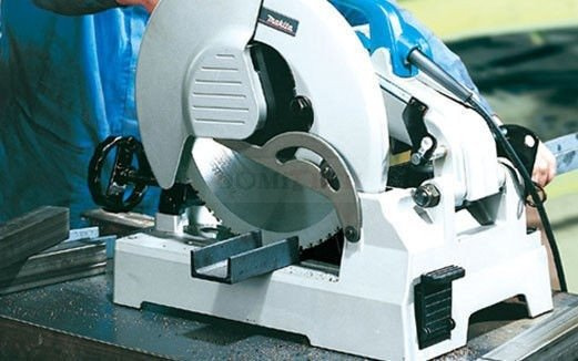 Przecinarka do metalu Makita LC1230