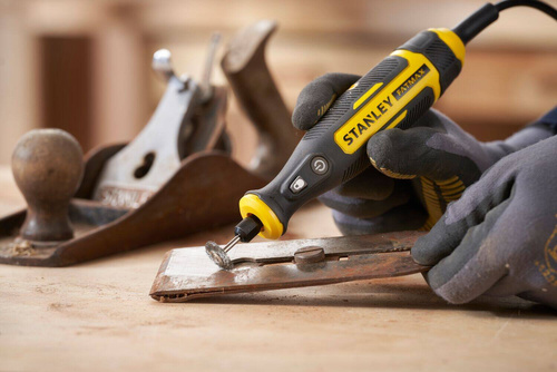 Multiszlifierka Stanley Fatmax SFMCE030B