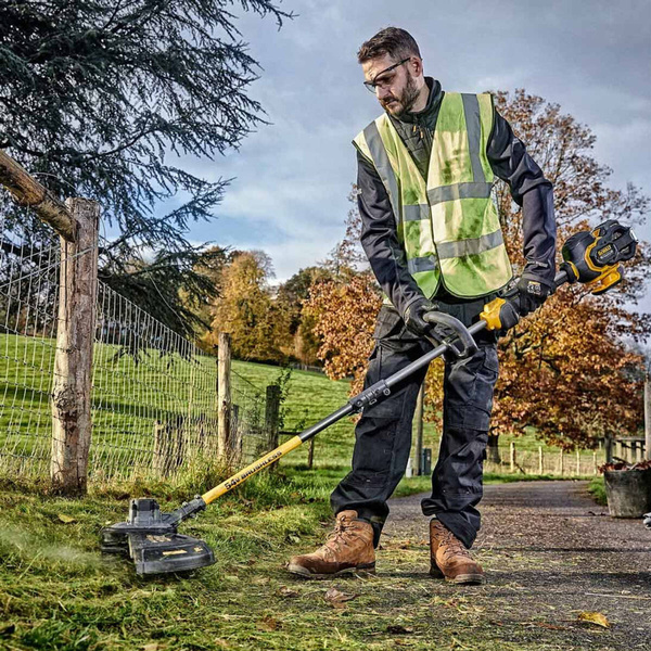 Podkaszarka Dewalt DCM571N