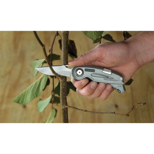 Nóż QuickSlide Sport Utility Stanley 0-10-813