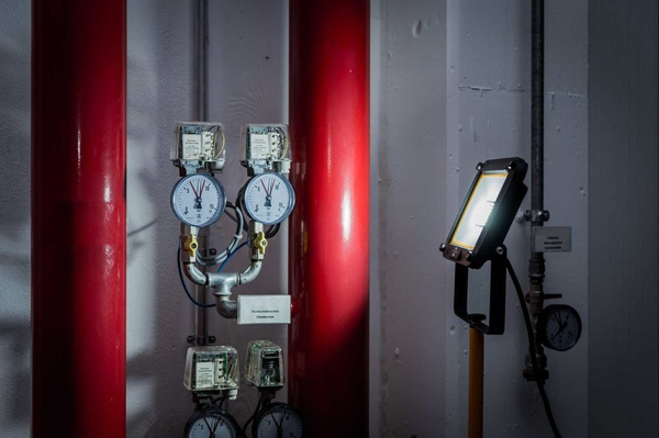 Statyw z naświetlaczem LED na statywie JARO 5000 T 4770lm Brennenstuhl 1171250534