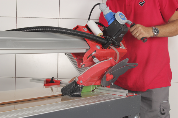 Przecinarka do glazury Rubi DC-250 1200 z tarczą CEV 250 55941