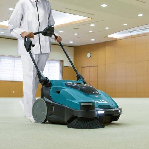 Zamiatarka Makita VS001G z zestawem zasilającym