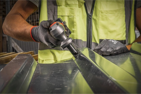 Nożyce do blachy Milwaukee M12 FNB16-0X