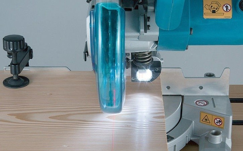 Ukośnica Makita LS0815FLN