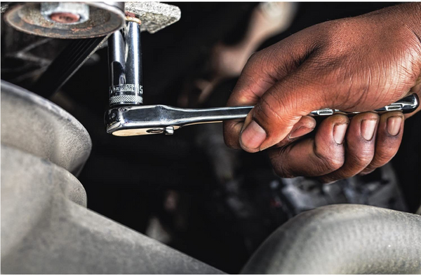  Zestaw narzędzi dla mechanika 84 el. DWMT81531-1 DeWALT