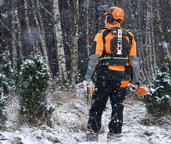 Zestaw leśny Stihl ADVANCE X-TREEm HT 00002000006 z pasem rozm. S