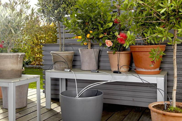 Automatyczna konewka Gardena do nawadniania