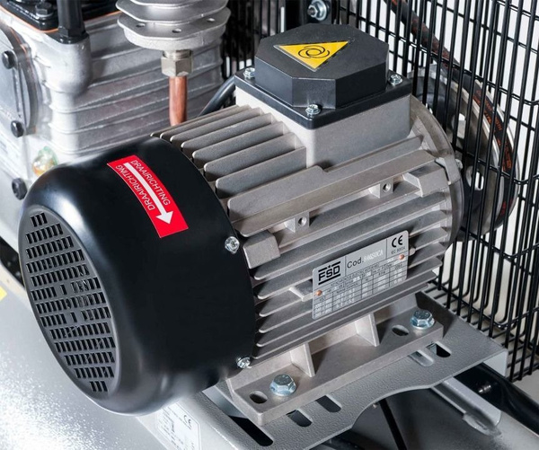  Kompresor dwutłokowy HK 600-200 Pro 10 bar 4 KM/3 kW 400V 415 l/min 200 l