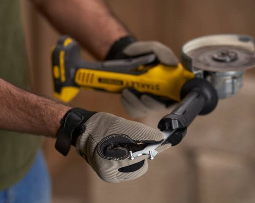 Szlifierka kątowa Stanley Fatmax SFMCG700B