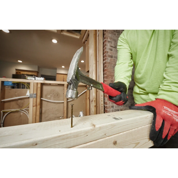 Młotek ciesielski 570 g Milwaukee 4932478654