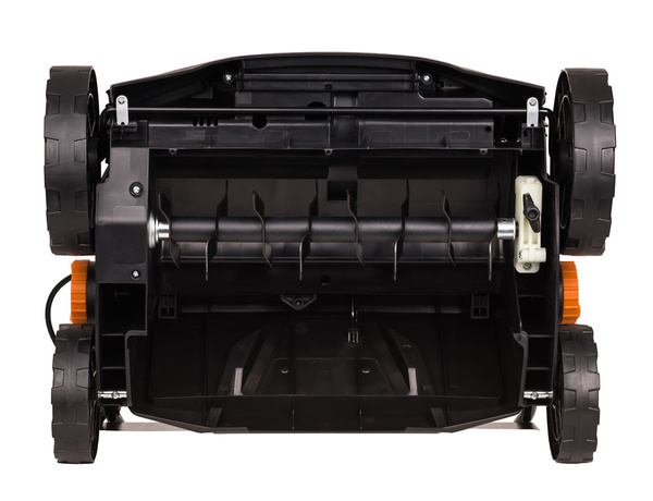 Aerator z funkcją wertykulacji WORX WG855E.9