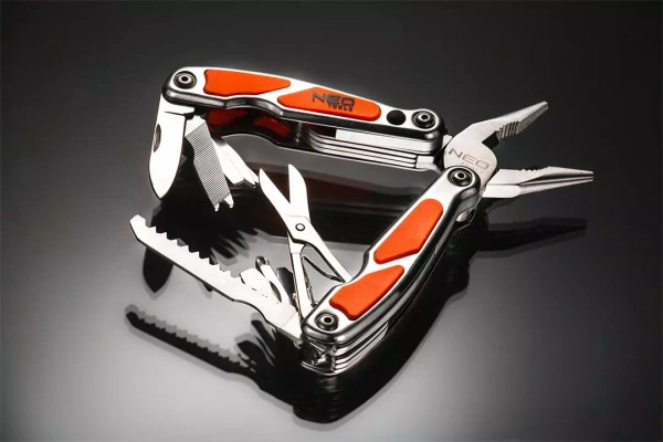 Multitool 12 w 1 NEO Tools 01-026