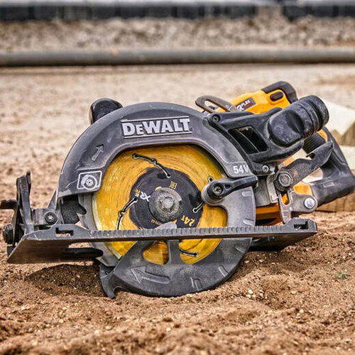 Pilarka tarczowa DeWalt DCS577N