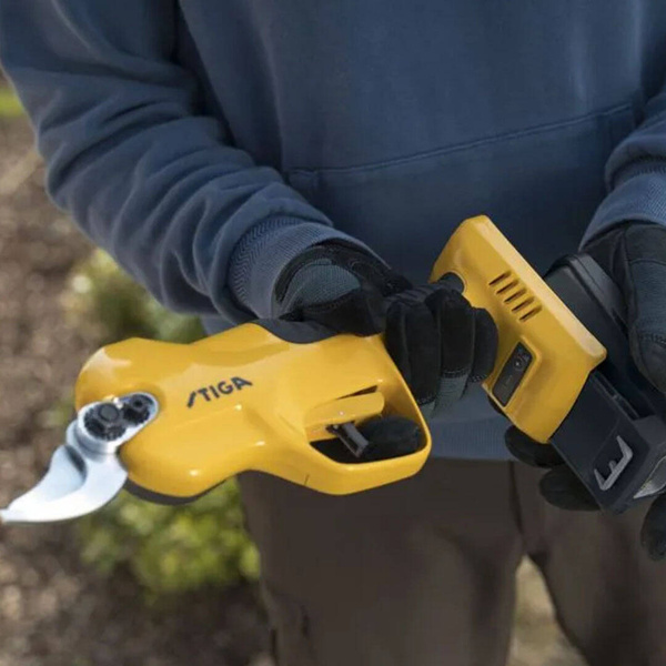 Sekator akumulatorowy Stiga SC 100e 2.0 Ah