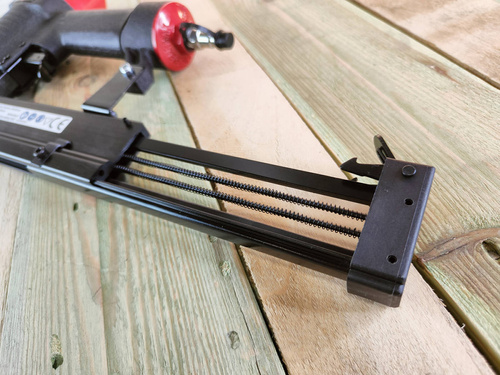 Zszywacz pneumatyczny 4PRO 9040N