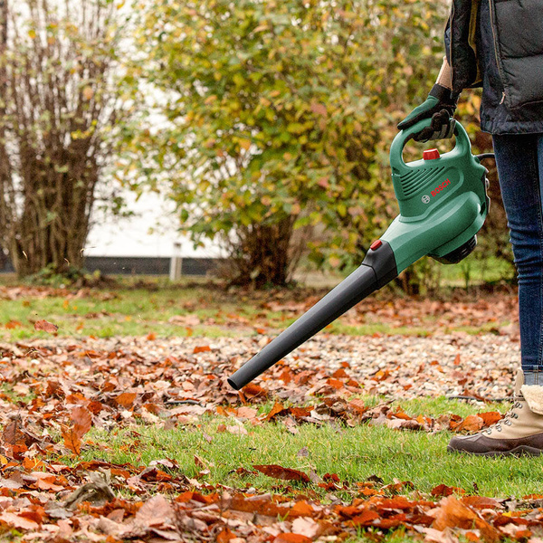 Odkurzacz do liści Bosch UniversalGardenTidy 2300