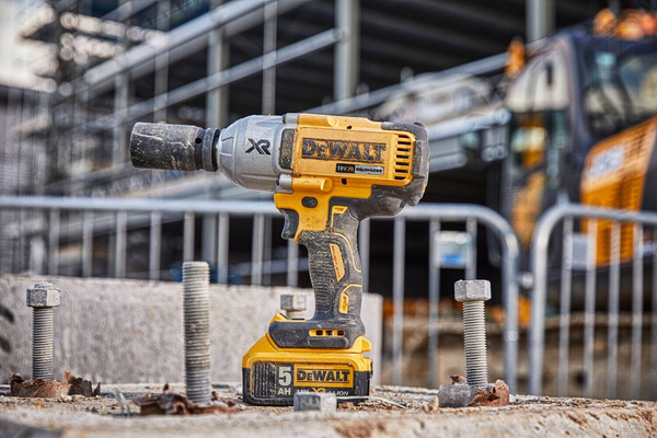 Klucz udarowy Dewalt DCF897NT