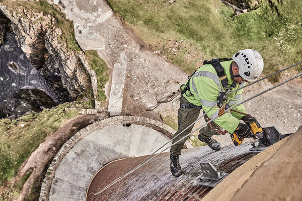 Klucz udarowy Dewalt DCF894M1T