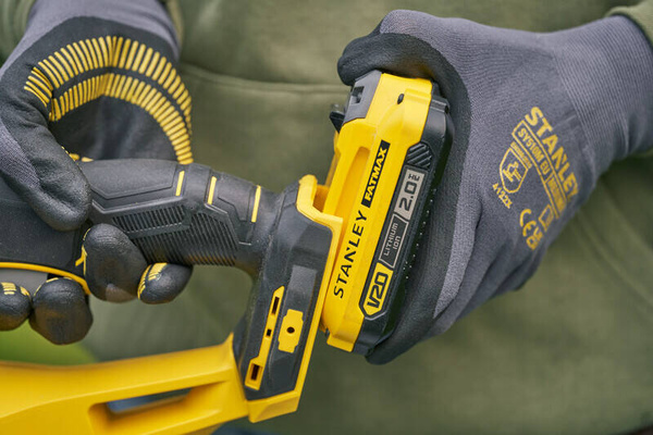 Nożyce do żywopłotu Stanley Fatmax SFMCHT650D1-QW