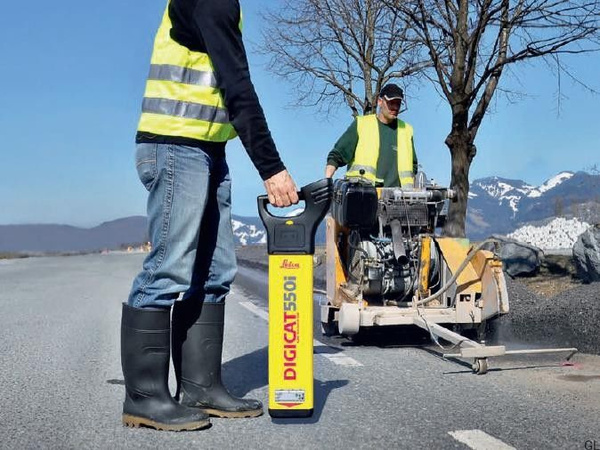 Wykrywacz DIGICAT 550i Leica 780231 + torba