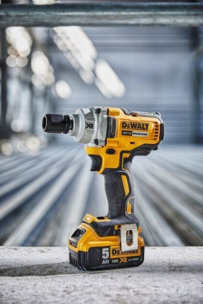 Klucz udarowy Dewalt DCF894N