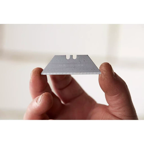 Zestaw 100 szt. ostrzy 1992 z otworami, trapezowe 62 mm Stanley 1-11-921