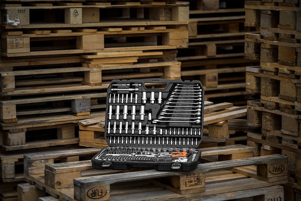 Zestaw kluczy Neo Tools 10-218