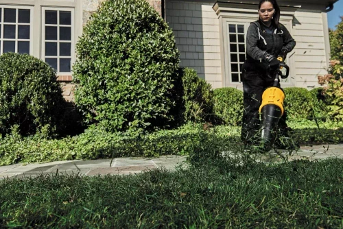 Przystawka DeWALT DWOAS7BL-XJ do sprzątania liści