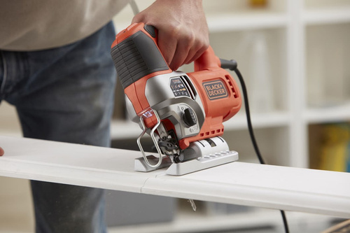 Wyrzynarka Black Decker BES610-QS