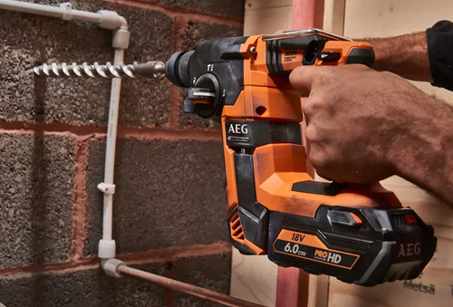 Młotowiertarka AEG BBH18BL LI-502C