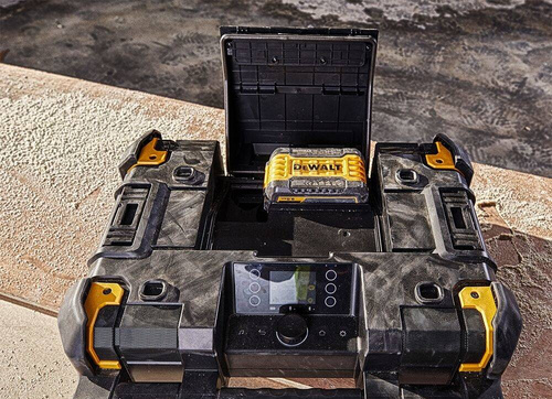 Radio Dewalt DWST1-81078