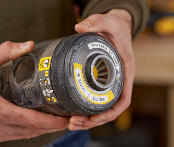 Odkurzacz pionowy Stanley Fatmax SFMCVS001D1