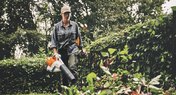 Dmuchawa akumulatorowa Stihl BGA 250 BA060115903