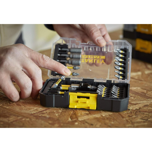 Zestaw 32 szt. bitów i akcesoriów Stanley Fatmax STA88557-XJ