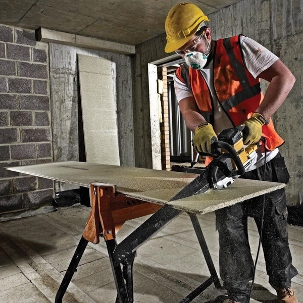 Pilarka Alligator DeWalt DWE399