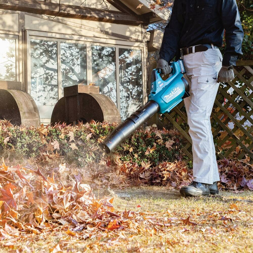 Akumulatorowa dmuchawa 40Vmax Makita UB001GZ