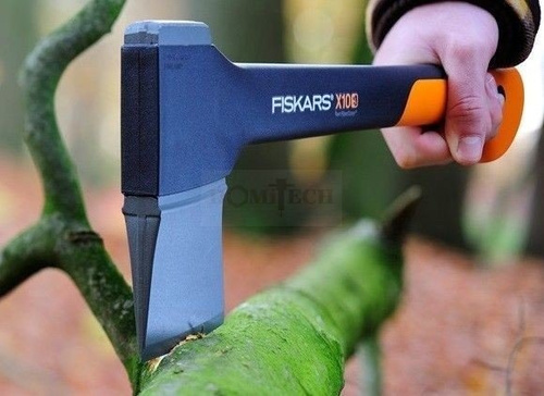 Siekiera ciesielska Fiskars X10 S 1015619