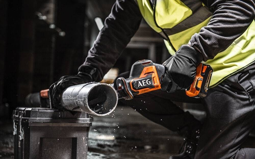 Piła szablasta AEG BUS18SBL-0