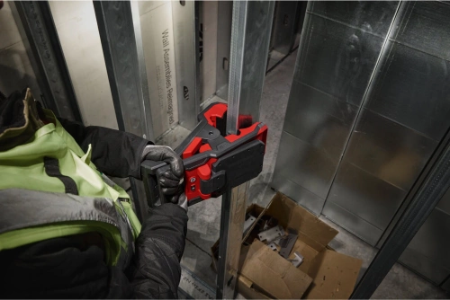 Lampa warsztatowa Milwaukee M18 PAL2-0