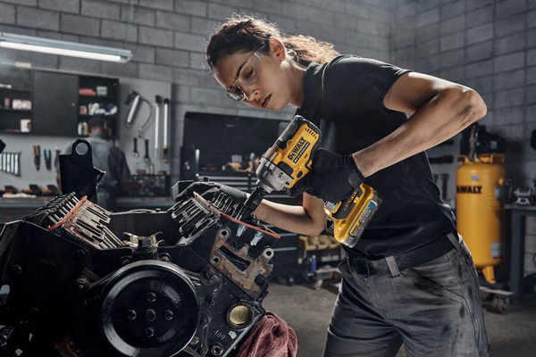 Klucz udarowy Dewalt DCF891H2T