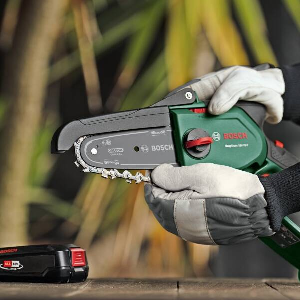 Mini pilarka łańcuchowa Bosch Easy Chain 18V-15-7