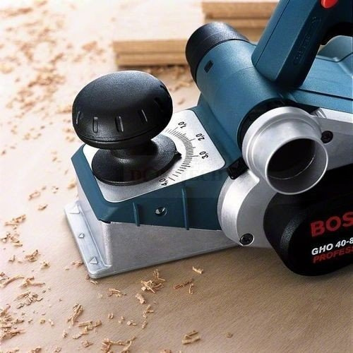 Strug ręczny Bosch GHO 40-82